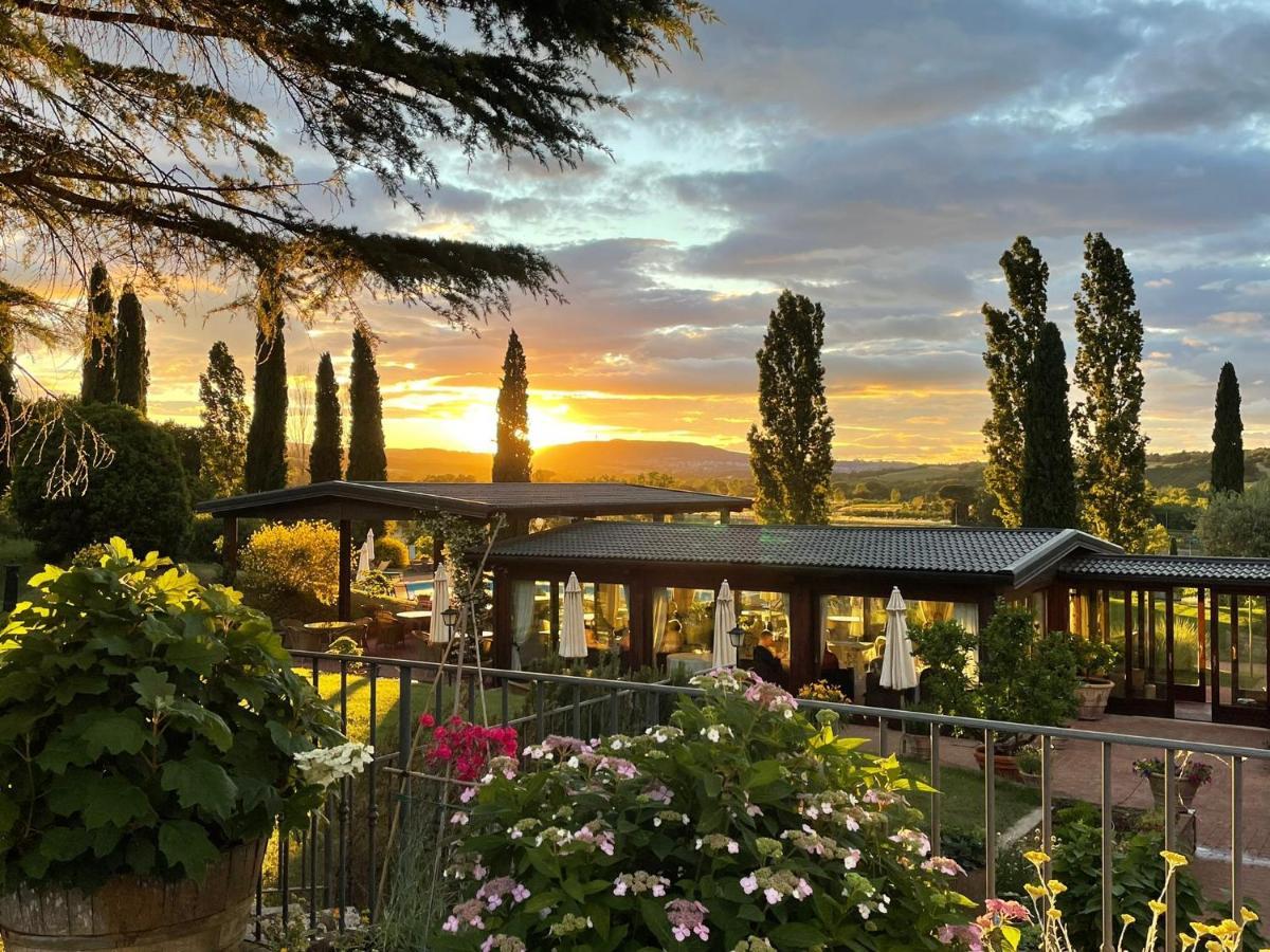 סרטאנו Agriturismo La Sovana מראה חיצוני תמונה