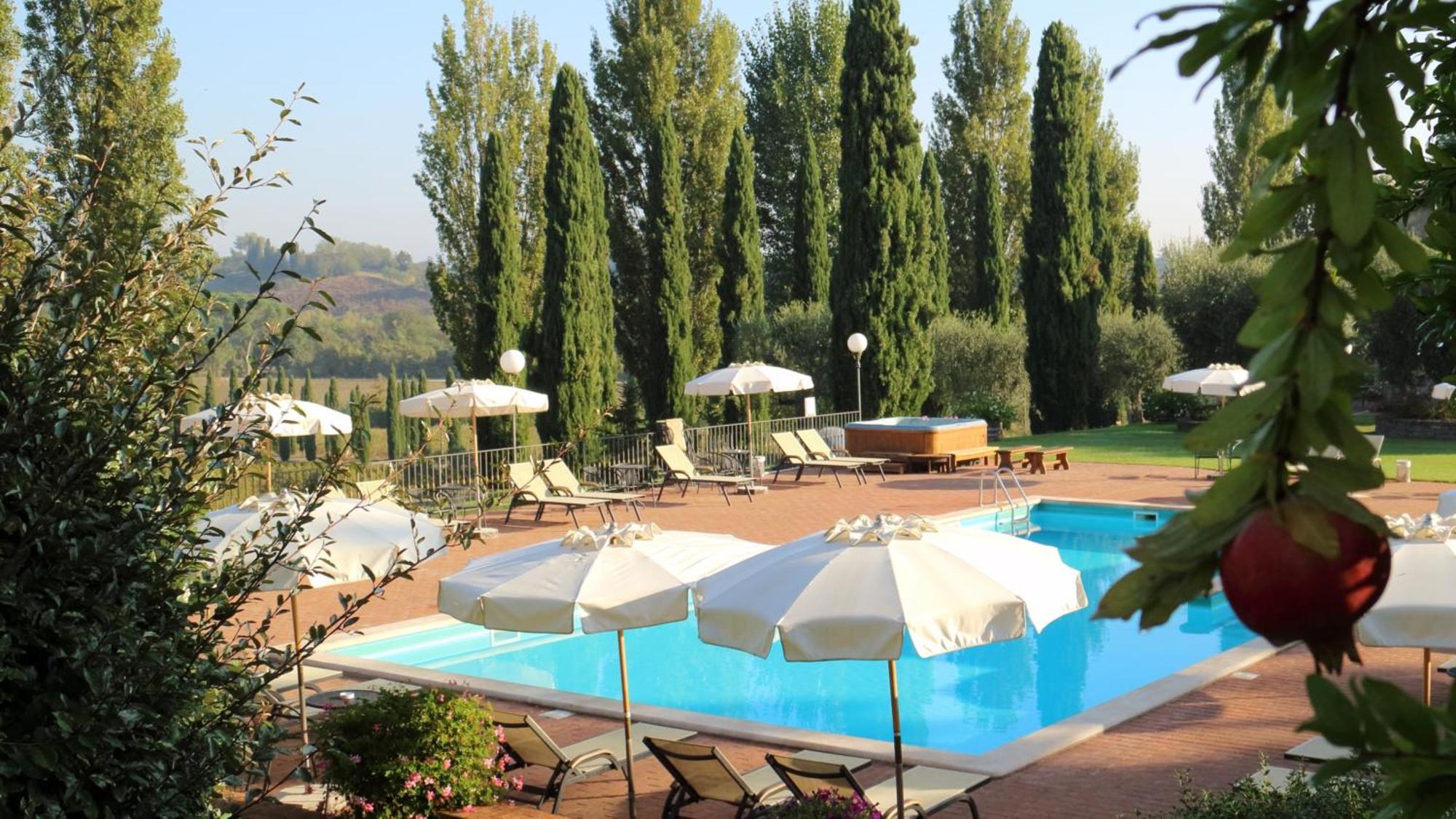 סרטאנו Agriturismo La Sovana מראה חיצוני תמונה